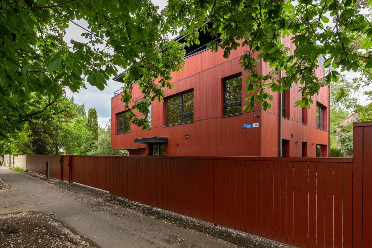 Self-Check-In Spacious 1 Bedroom Apartment With Free Parking Tallinn Exterior photo