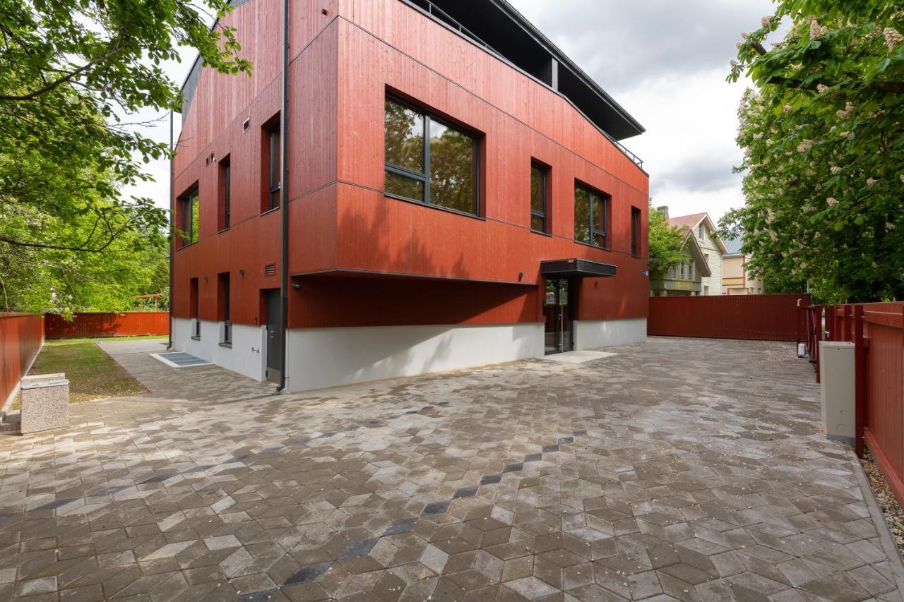 Self-Check-In Spacious 1 Bedroom Apartment With Free Parking Tallinn Exterior photo